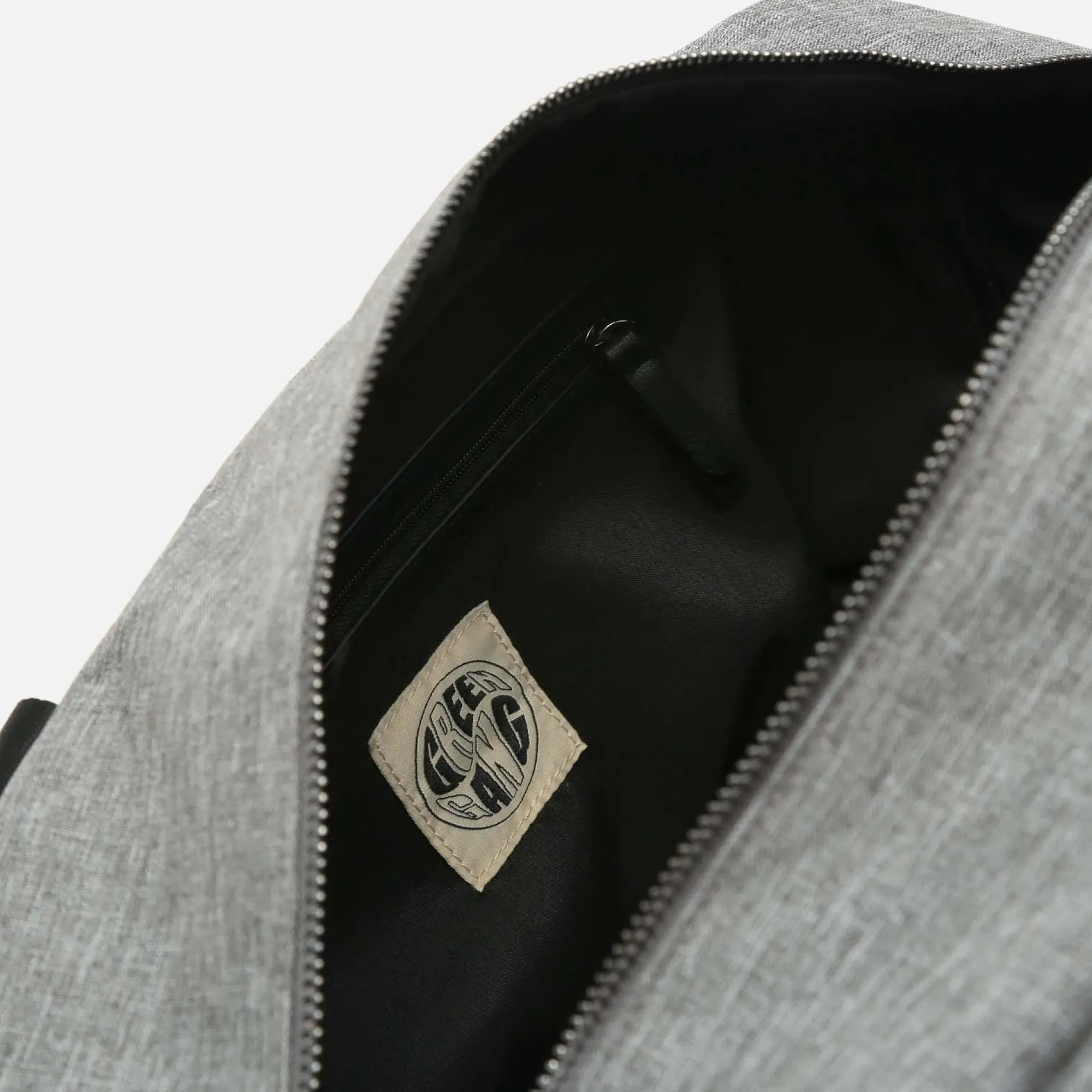 Hombre Misako Bolsa fin de semana en nylon reciclado con bandolera extraíble