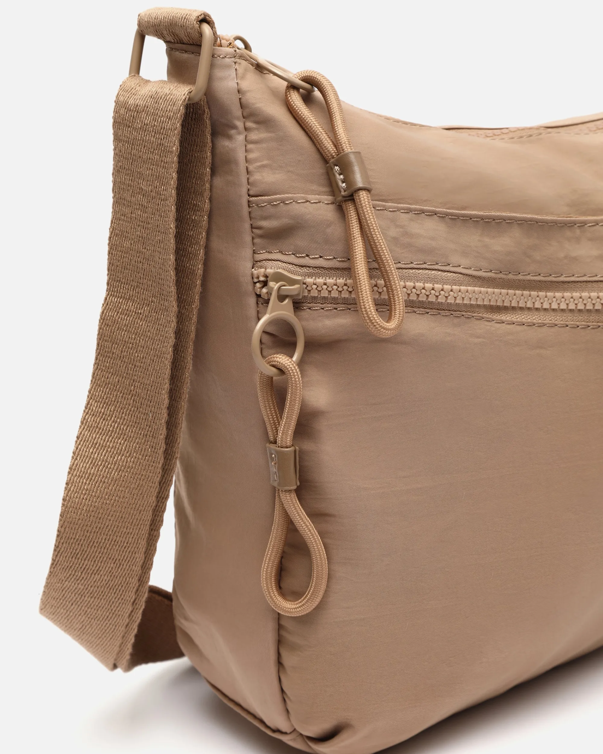 Misako Bolso bandolera mediano en nylon