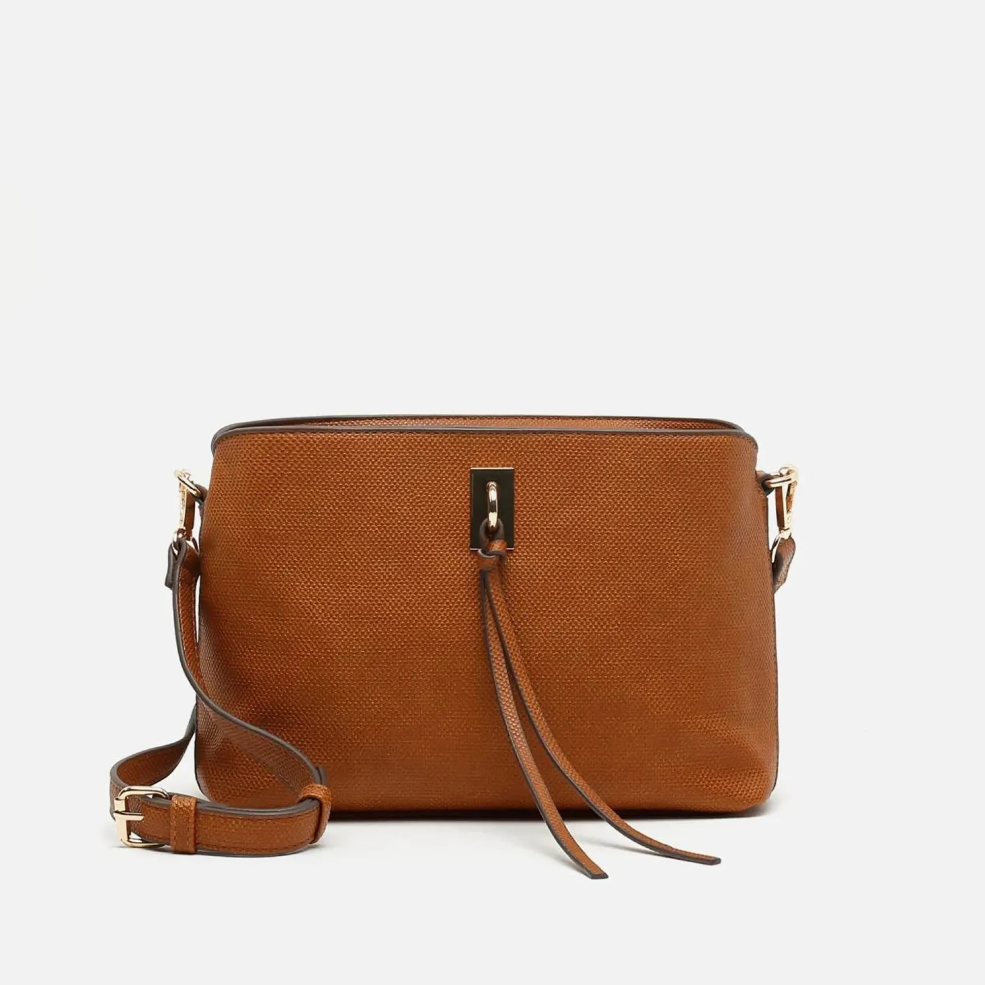 Misako Bolso bandolera pequeño con detalles metálicos