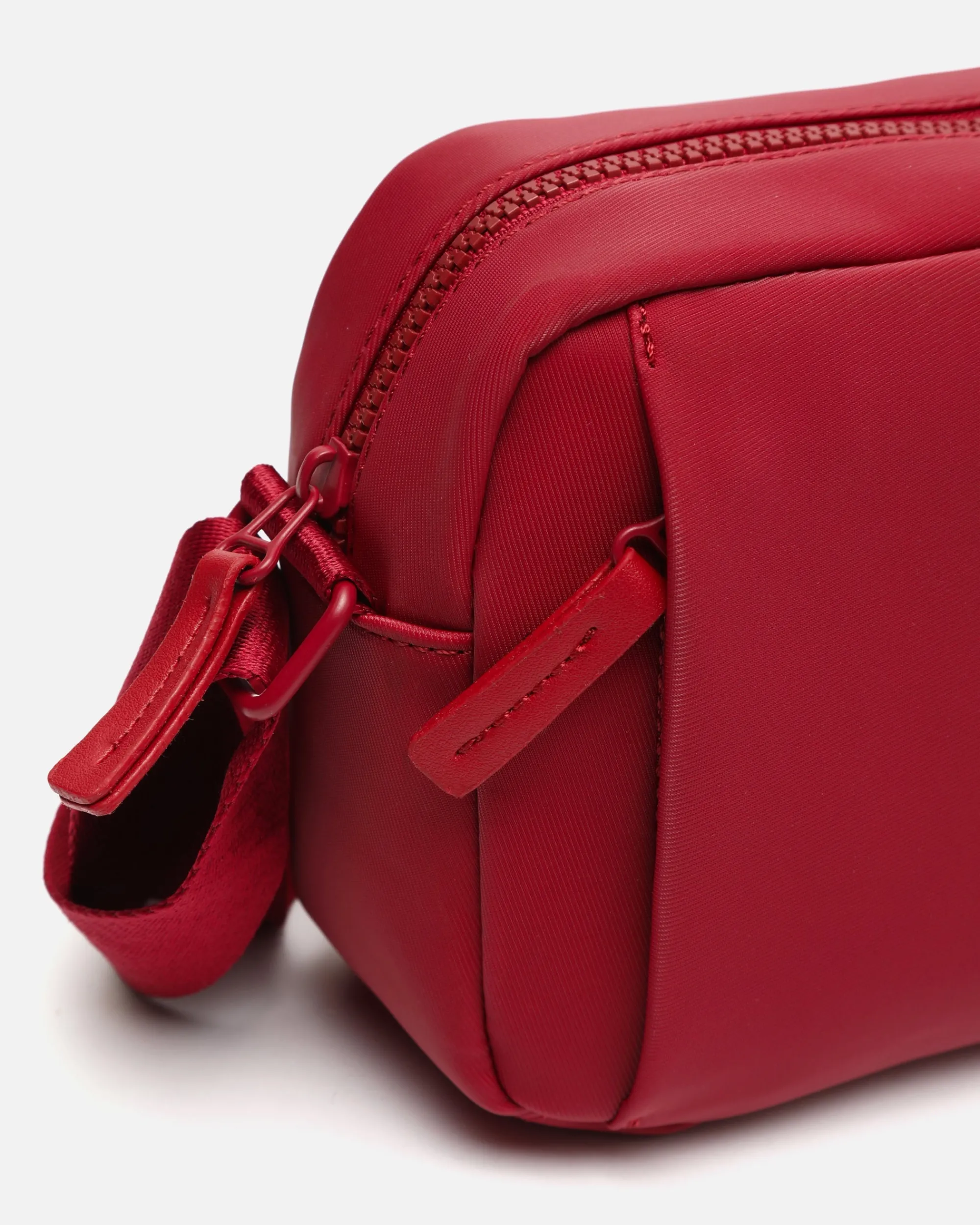 Misako Bolso bandolera pequeño en nylon
