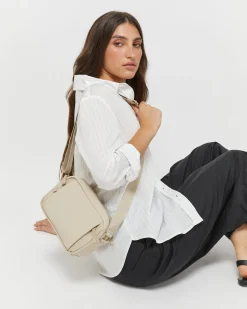 Misako Bolso bandolera pequeño en nylon