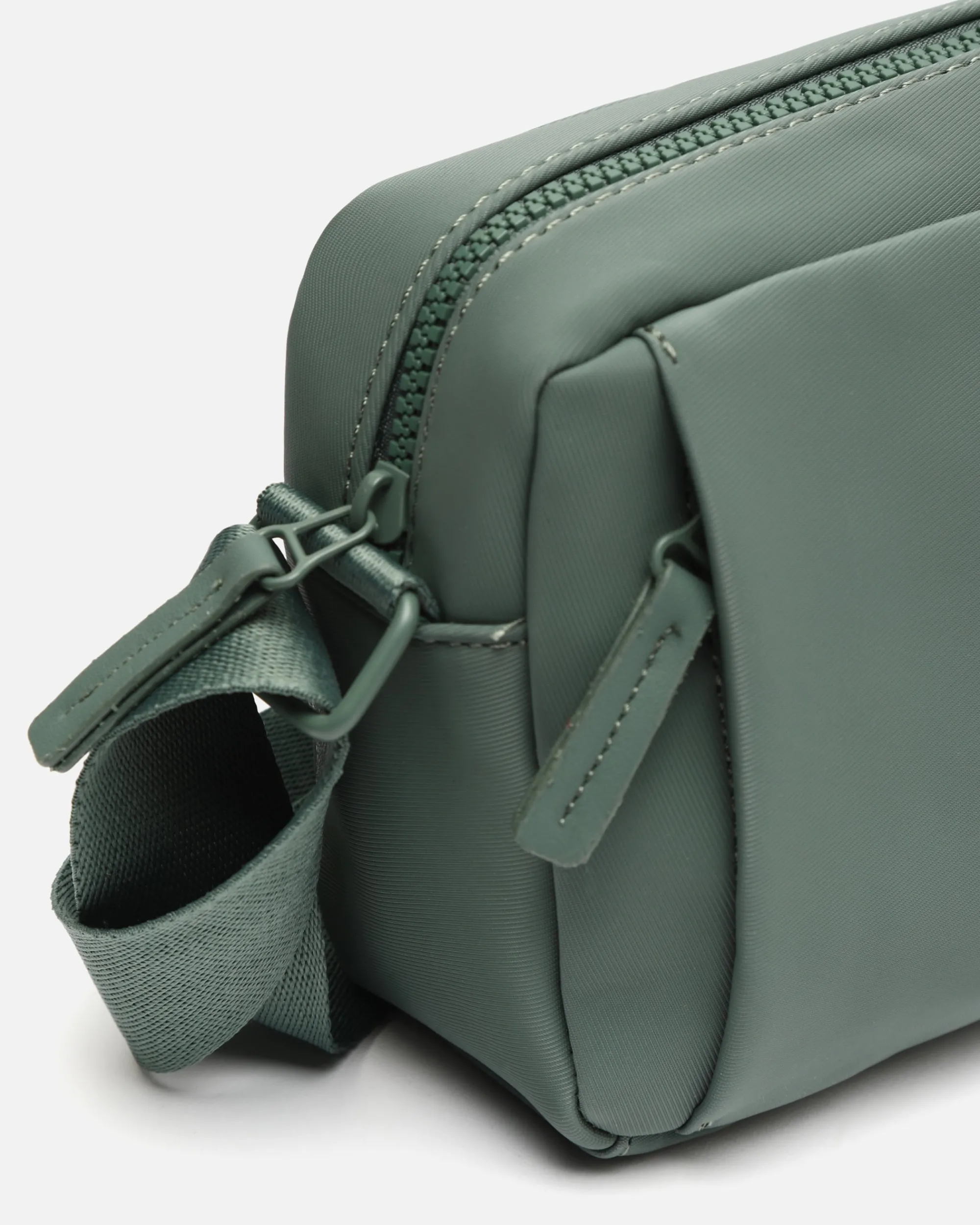 Misako Bolso bandolera pequeño en nylon