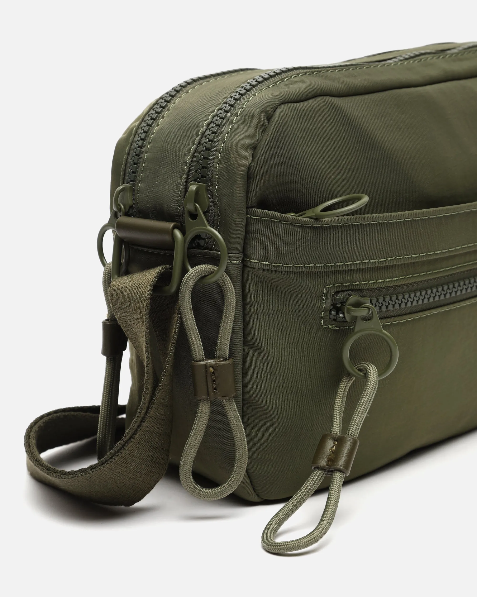 Misako Bolso bandolera pequeño en nylon