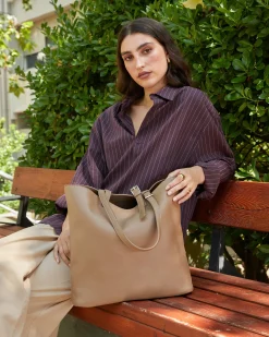 Misako Bolso shopper grande con neceser extraíble