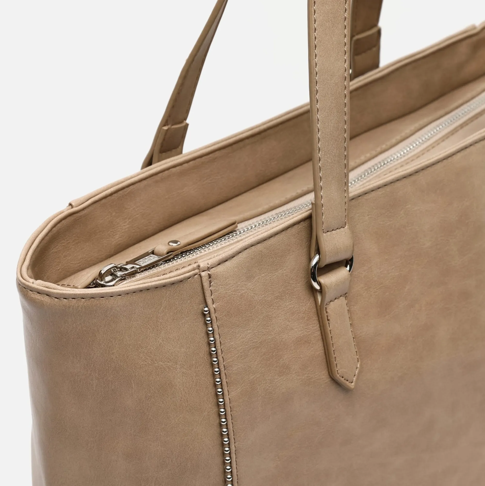 Misako Bolso shopper grande con detalles metálicos