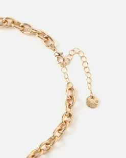 Misako Collar corto con detalles maxi