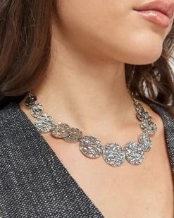 Misako Collar corto de círculos