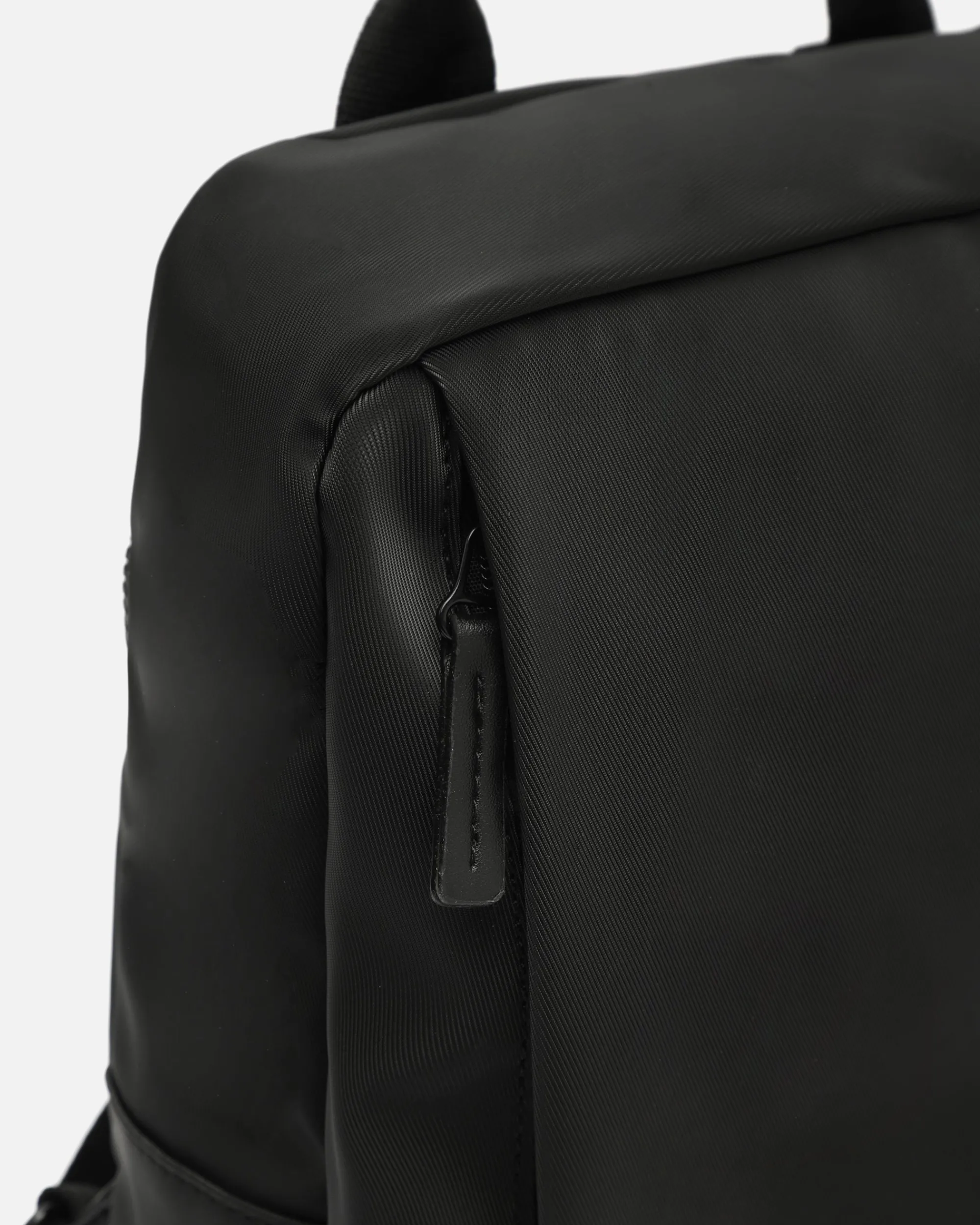 Misako Mochila antirrobo en nylon
