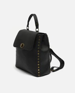 Misako Mochila con solapa y detalles metálicos