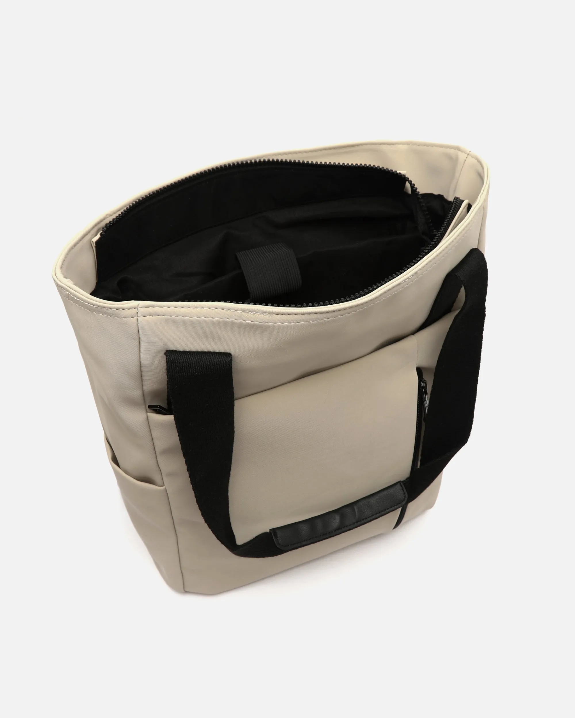 Misako Mochila grande en nylon con bolsillo para portátil (14") y asa de hombro